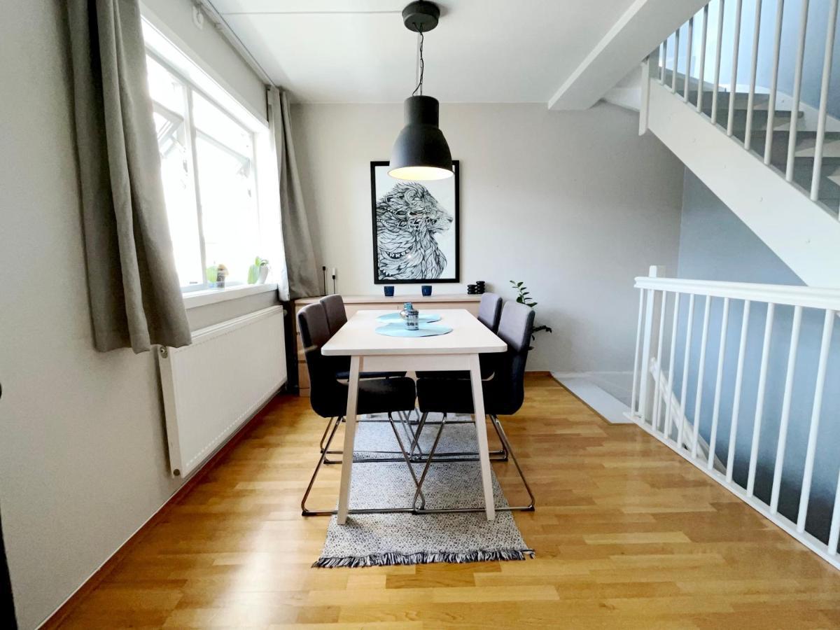 Center Flat W Roof Terrace & Free Parking Appartement *